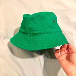 Green bucket hat